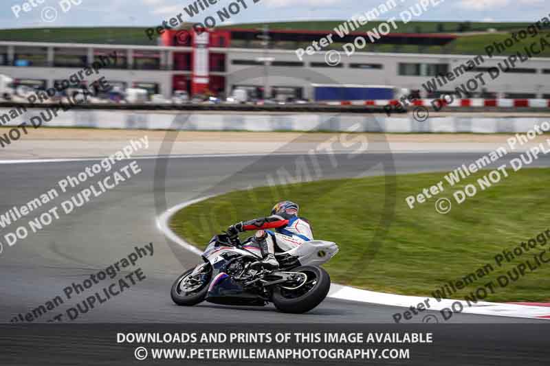 cadwell no limits trackday;cadwell park;cadwell park photographs;cadwell trackday photographs;enduro digital images;event digital images;eventdigitalimages;navarra;no limits trackdays;peter wileman photography;racing digital images;trackday digital images;trackday photos